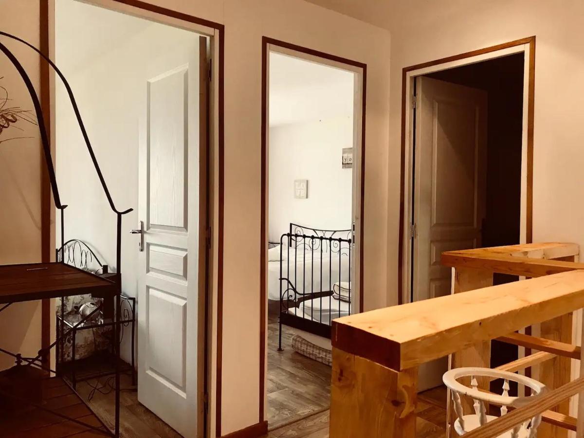 Les Gites De La Maison Lierue 蒂龙加尔代 外观 照片