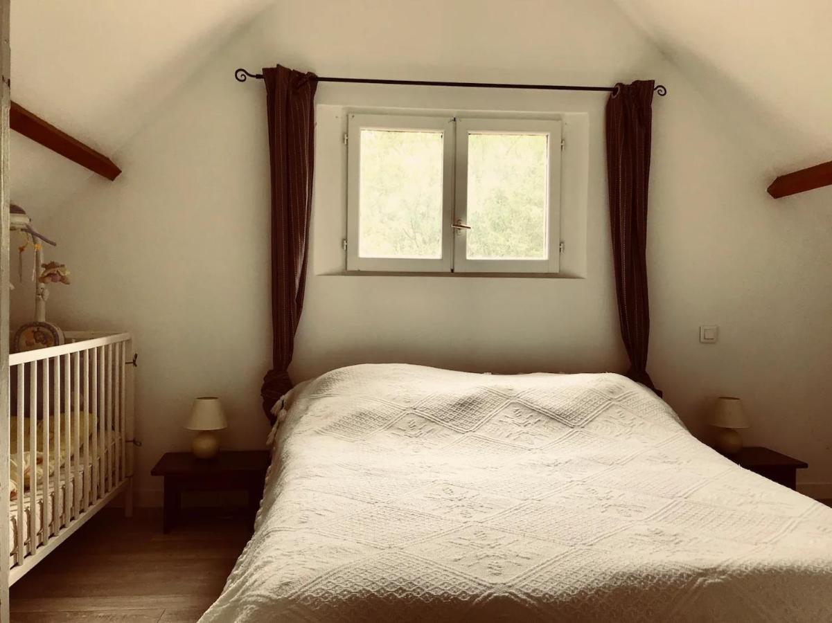 Les Gites De La Maison Lierue 蒂龙加尔代 外观 照片
