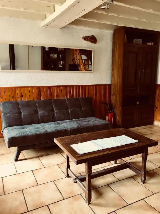 Les Gites De La Maison Lierue 蒂龙加尔代 外观 照片